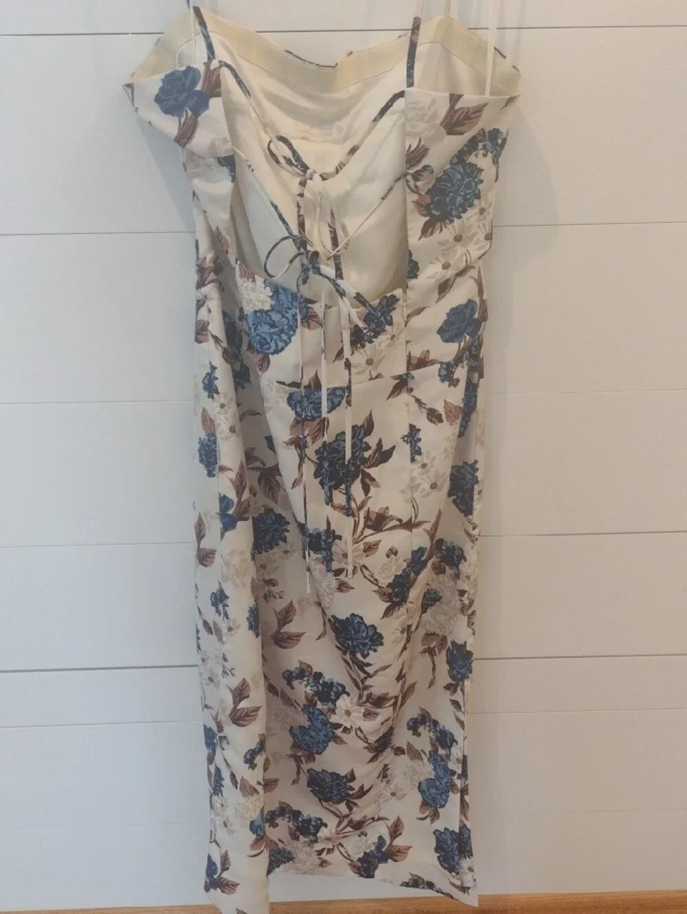 Tori Burch Strap-back Dress in Cream and Blue Floral Size 10